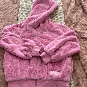 Faux fur Pantone jacket